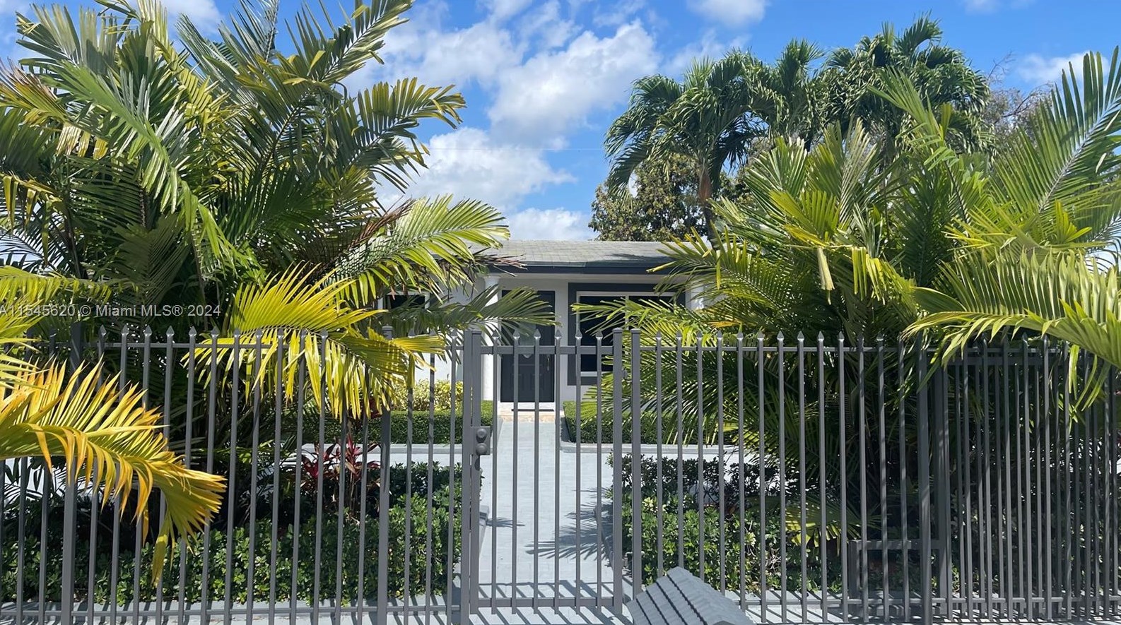 11845 Sw 190th Terrace, Miami, FL 33177