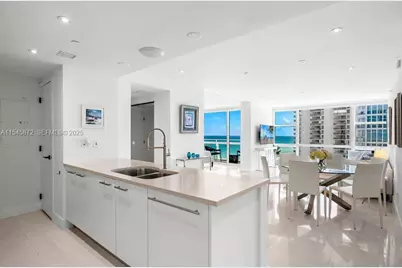 6801 Collins Ave #1206, Miami Beach, FL 33141 - Photo 6