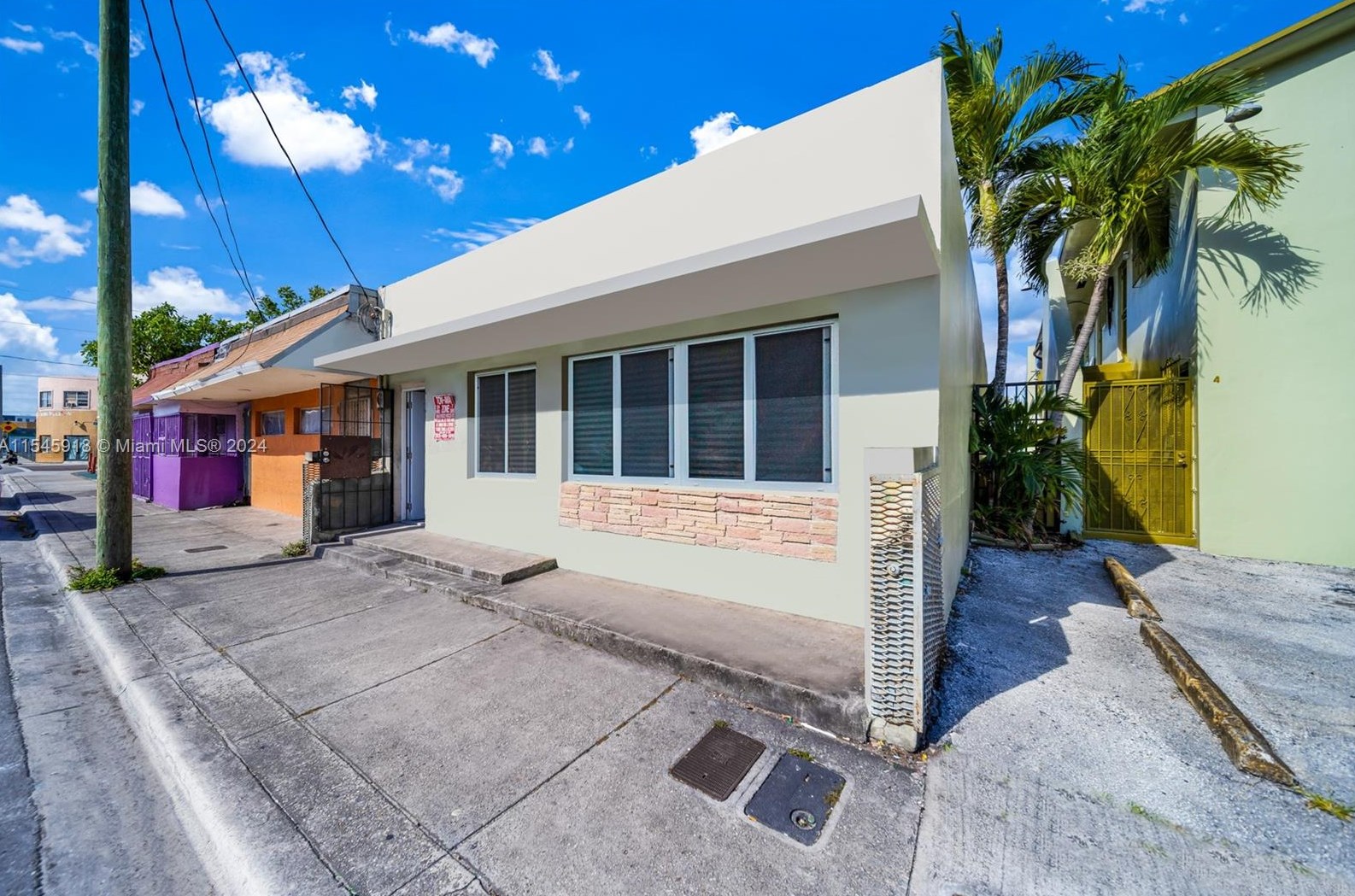 6930 15th Ave, Miami, FL 33147-7124