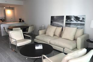 501 NE 31st St - Photo 4