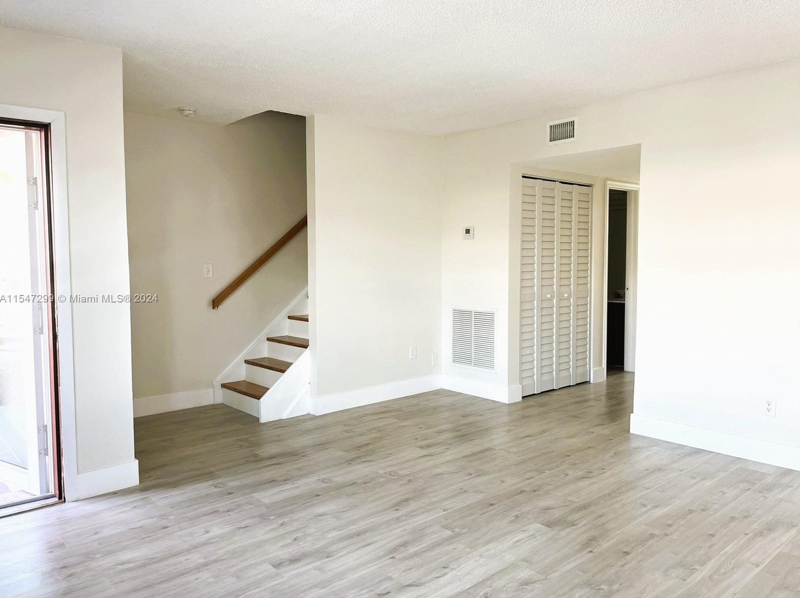 321 Gulfstream Rd, Dania Beach FL  33004-3403 exterior