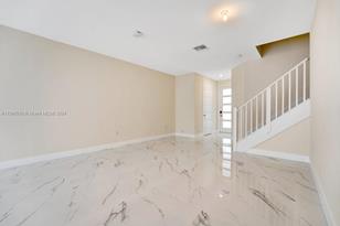15854 NW 91st Ct - Photo 4