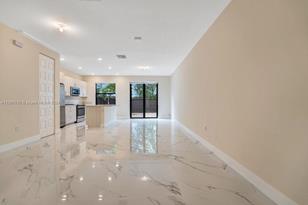 15854 NW 91st Ct - Photo 6