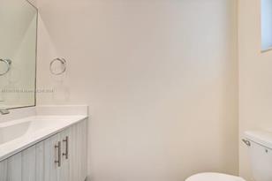 15854 NW 91st Ct - Photo 20