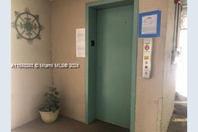 645 NE 121st St #307, North Miami, FL 33161 - Photo 4