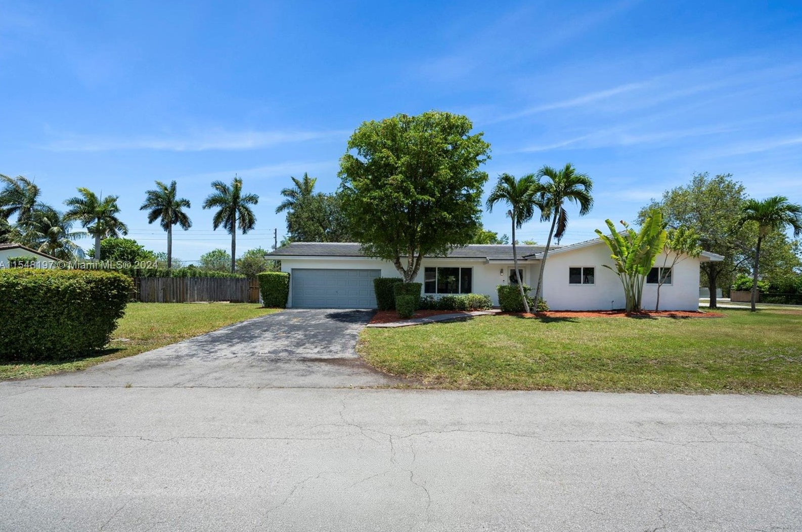 11723 102nd Ct, Miami, FL 33176-4130