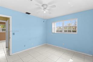 2560 NE 207th Terrace - Photo 26