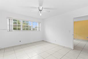 2560 NE 207th Terrace - Photo 38