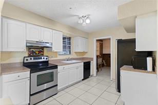 2560 NE 207th Terrace - Photo 18