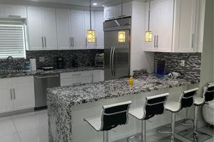 630 W 50th Pl - Photo 4