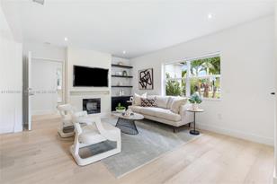 5 NW 107th St - Photo 6