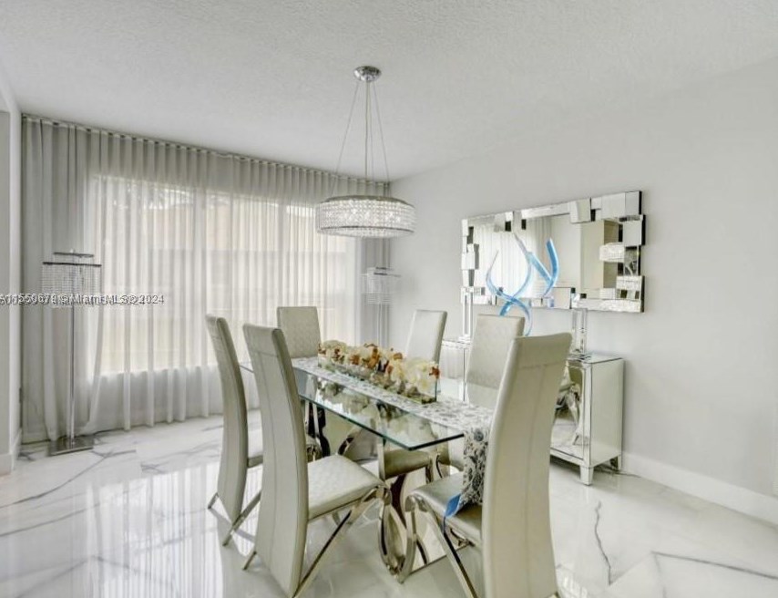 18611 41 St, Hollywood FL 33029-2769 exterior