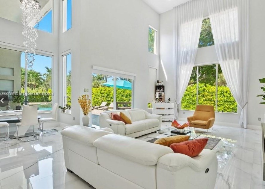 18611 41 St, Hollywood FL 33029-2769 exterior