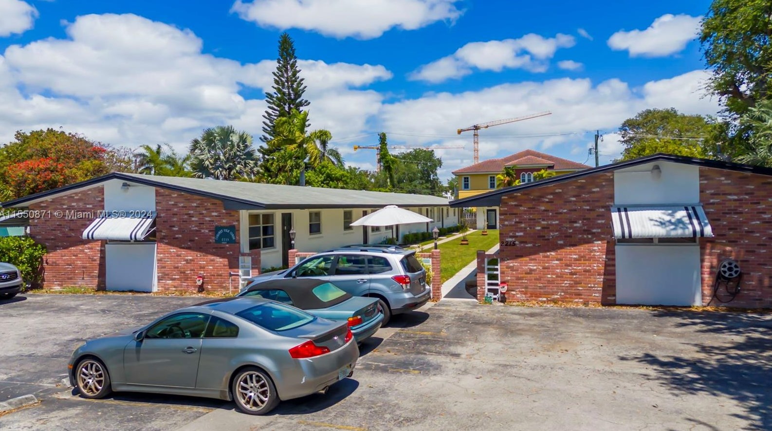 2215 Jackson St #3, Hollywood, FL 33020
