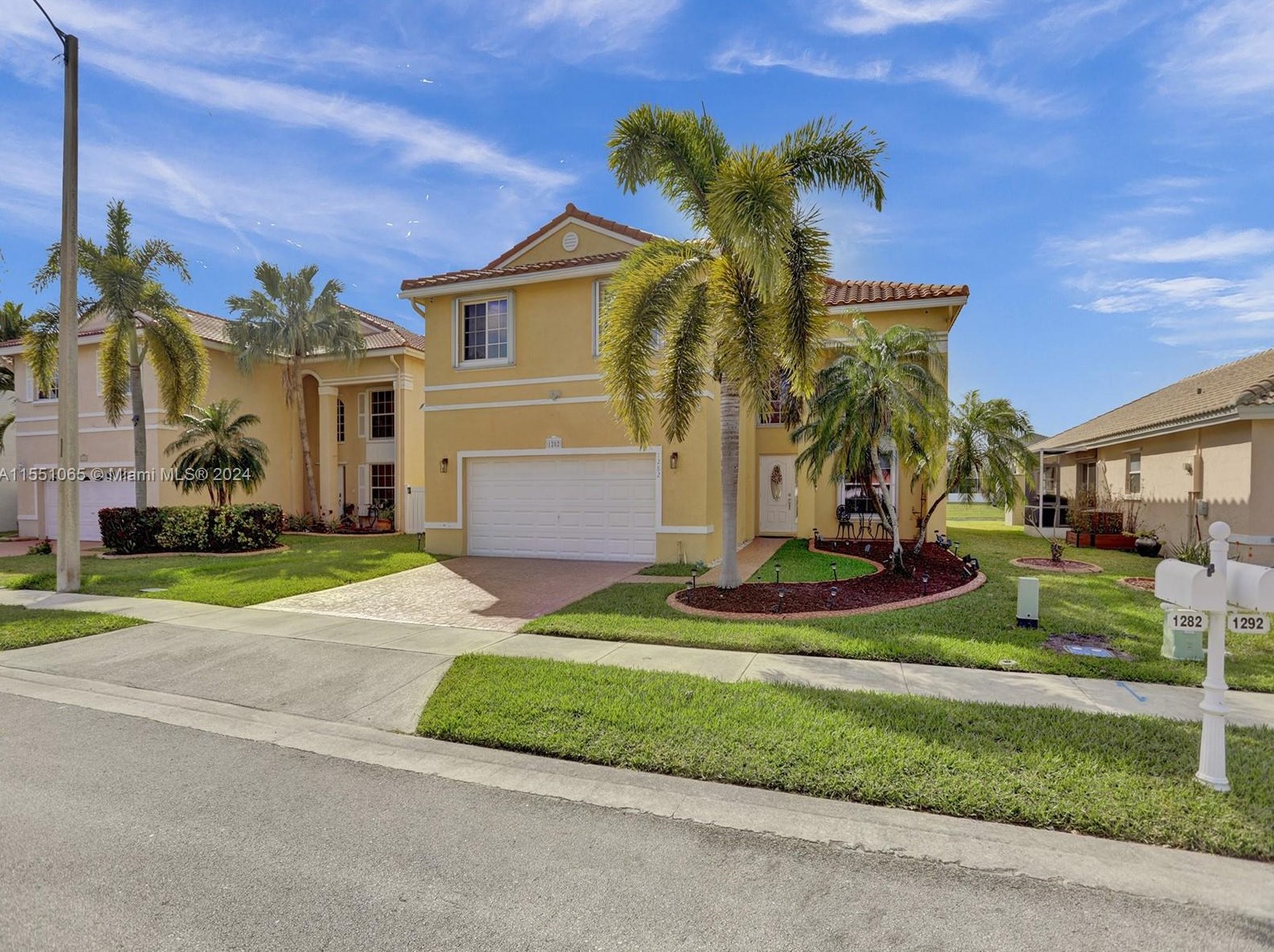 1282 Nw 192nd Ave, Hollywood, FL 33029
