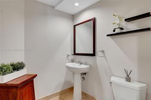 801 Brickell Key Blvd - Photo 6
