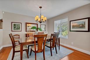 7440 SW 162nd St - Photo 4