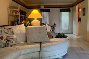 2871 Somerset Dr, Lauderdale Lakes, FL 33311 - Photo 2