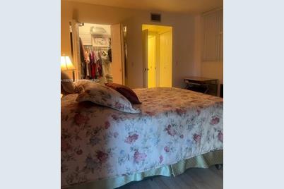 2871 Somerset Dr #218, Lauderdale Lakes, FL 33311 - Photo 16