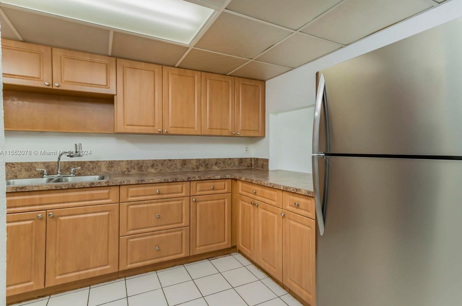 10000 Nw 80th Ct #2360, Hialeah, FL 33016