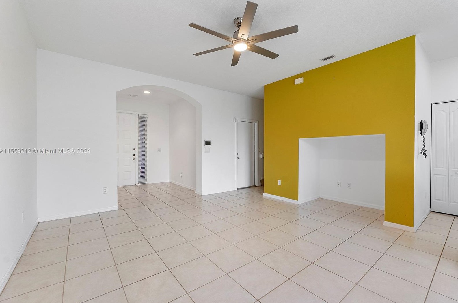 271 River Bluff Ln #271, West Palm Beach, FL 33411