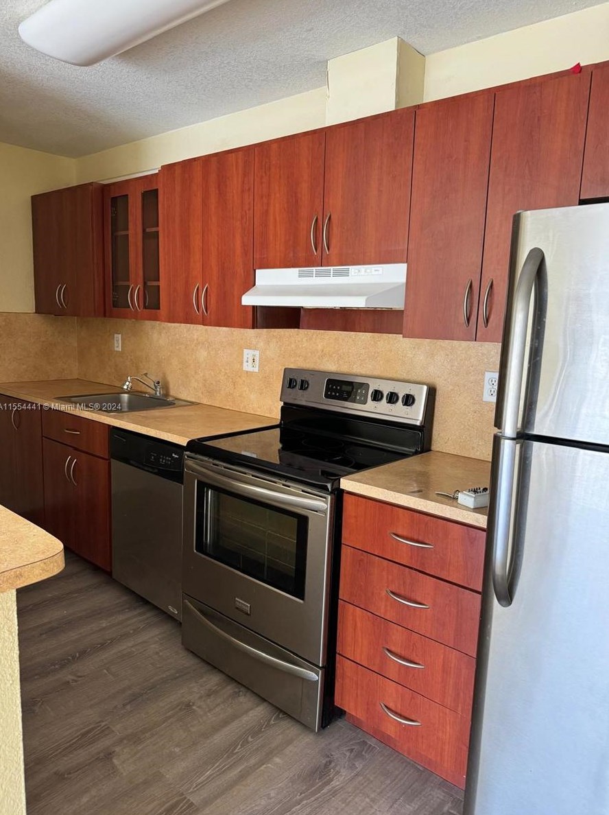 4180 79th Ave, Miami, FL 33166-6535