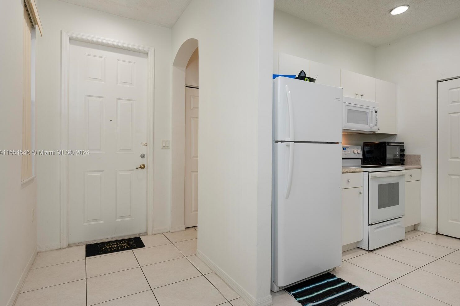 2283 42nd Cir, Homestead, FL 33033-6604