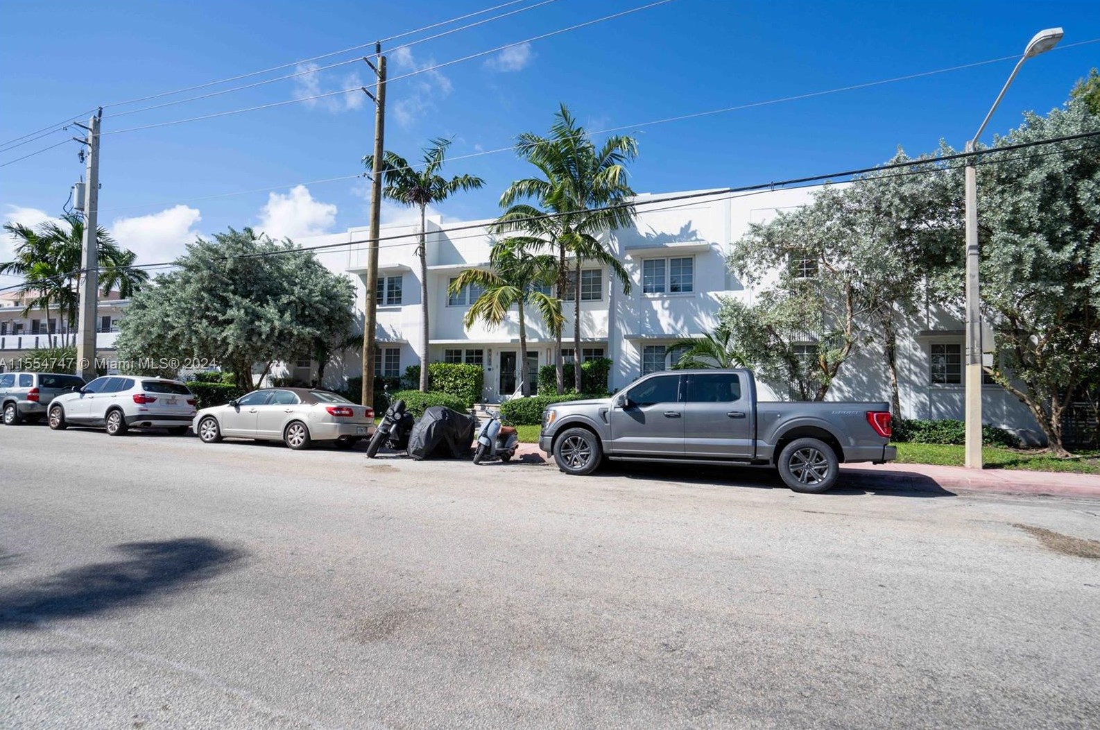 331 85th St #16, Miami, FL 33141