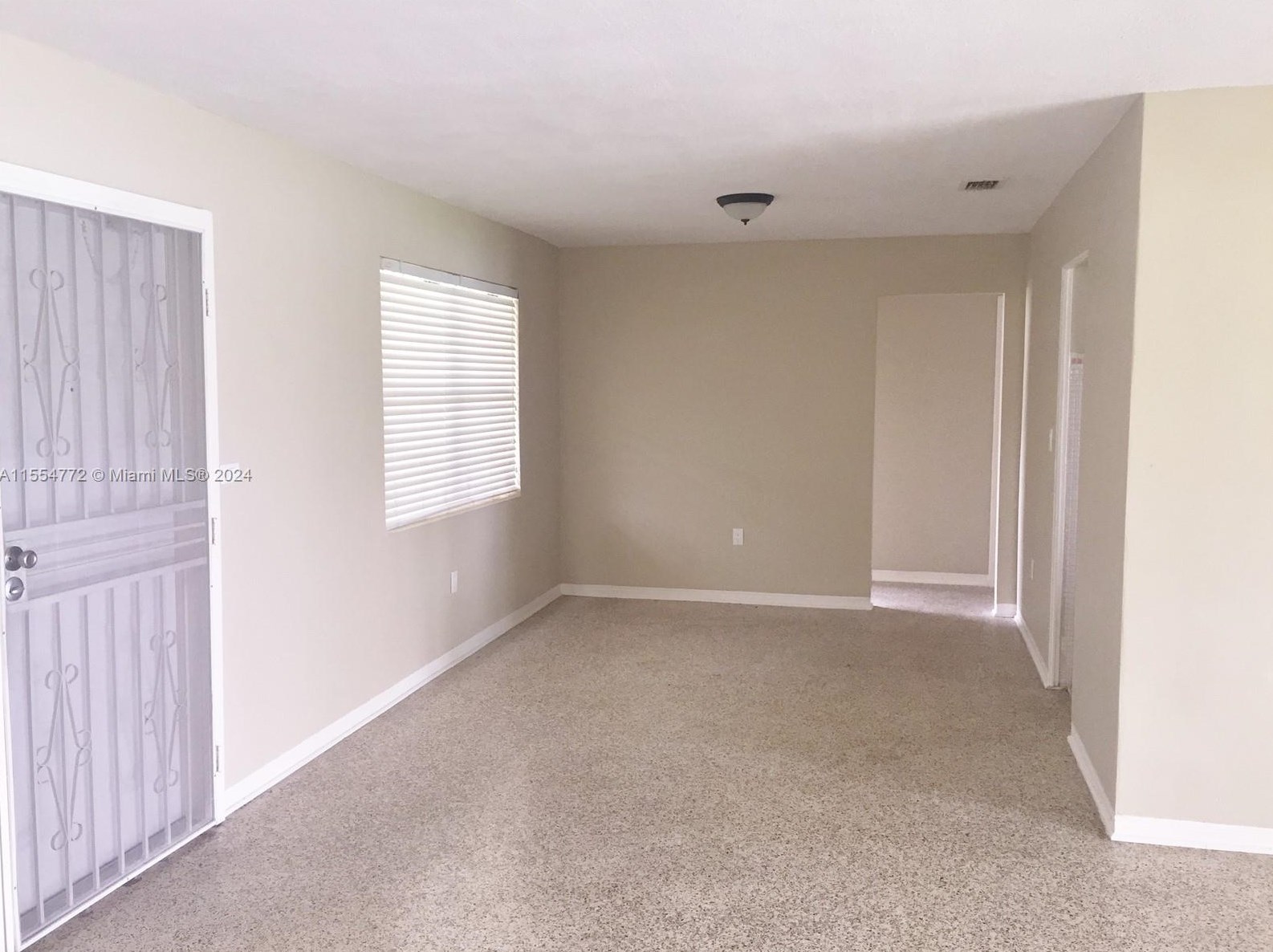 1130 W 64th St, Hialeah, FL 33012