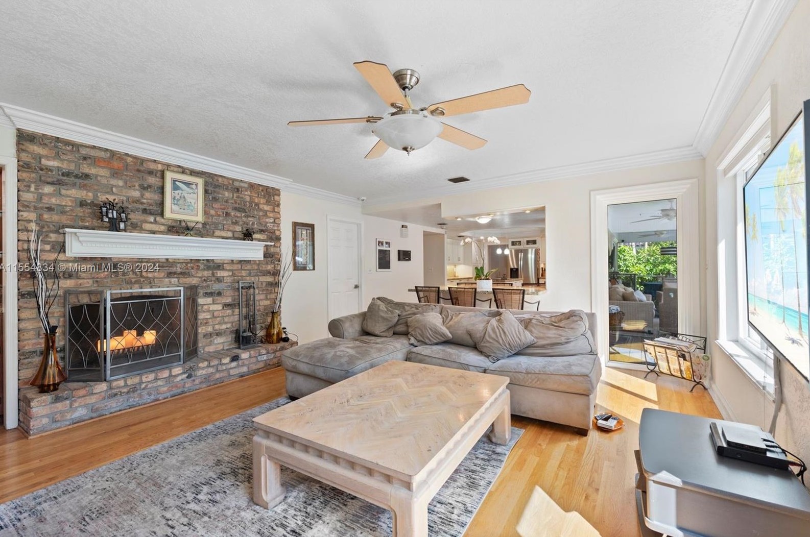 1238 98 St, Miami FL 33138-2562 exterior