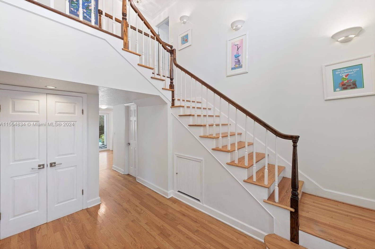 1238 98 St, Miami FL 33138-2562 exterior