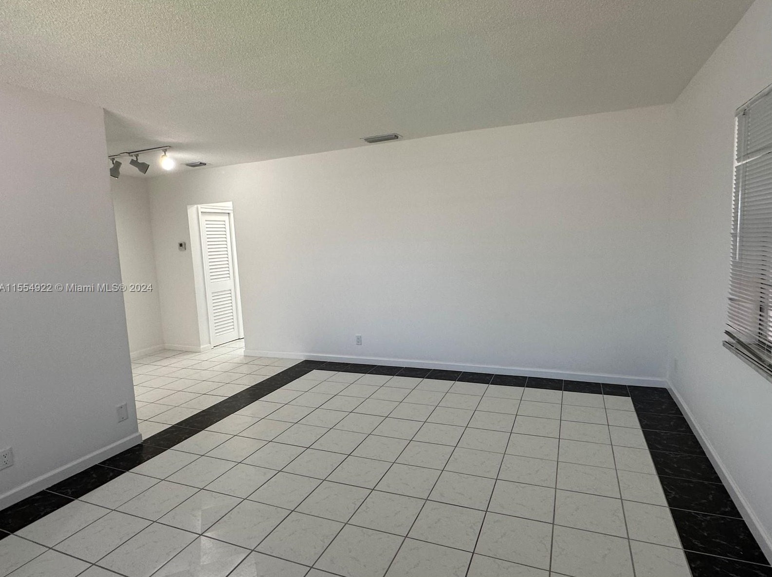 1825 Cleveland St #18, Hollywood, FL 33020