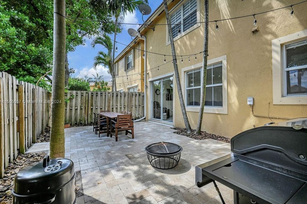 11811 137 Pl, Miami FL 33186-7223 exterior