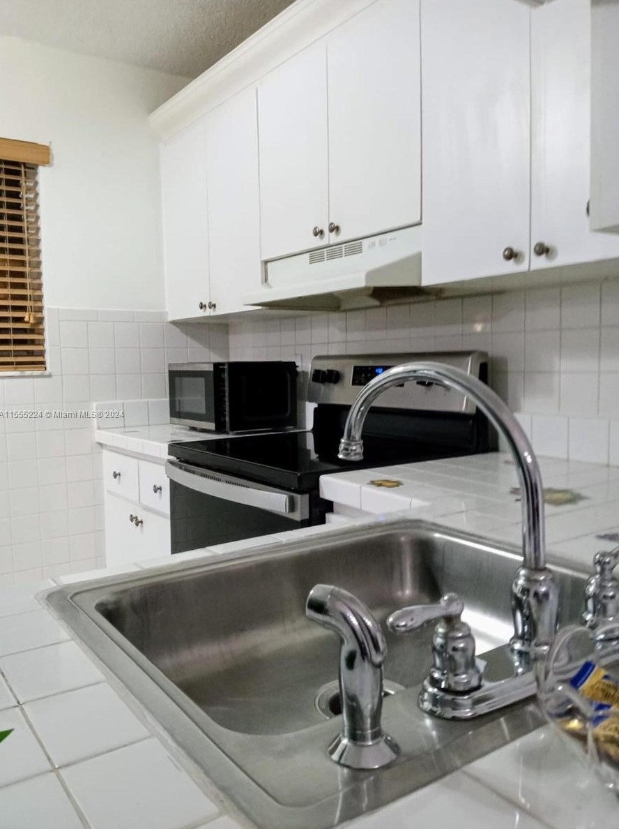 17000 Nw 67th Ave #245, Hialeah, FL 33015