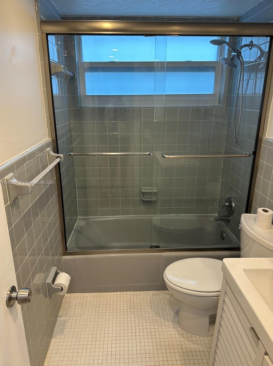 255 Sunrise Dr #203, Miami, FL 33149