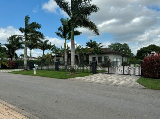 23055 172nd Ct, Miami, FL 33170-6609