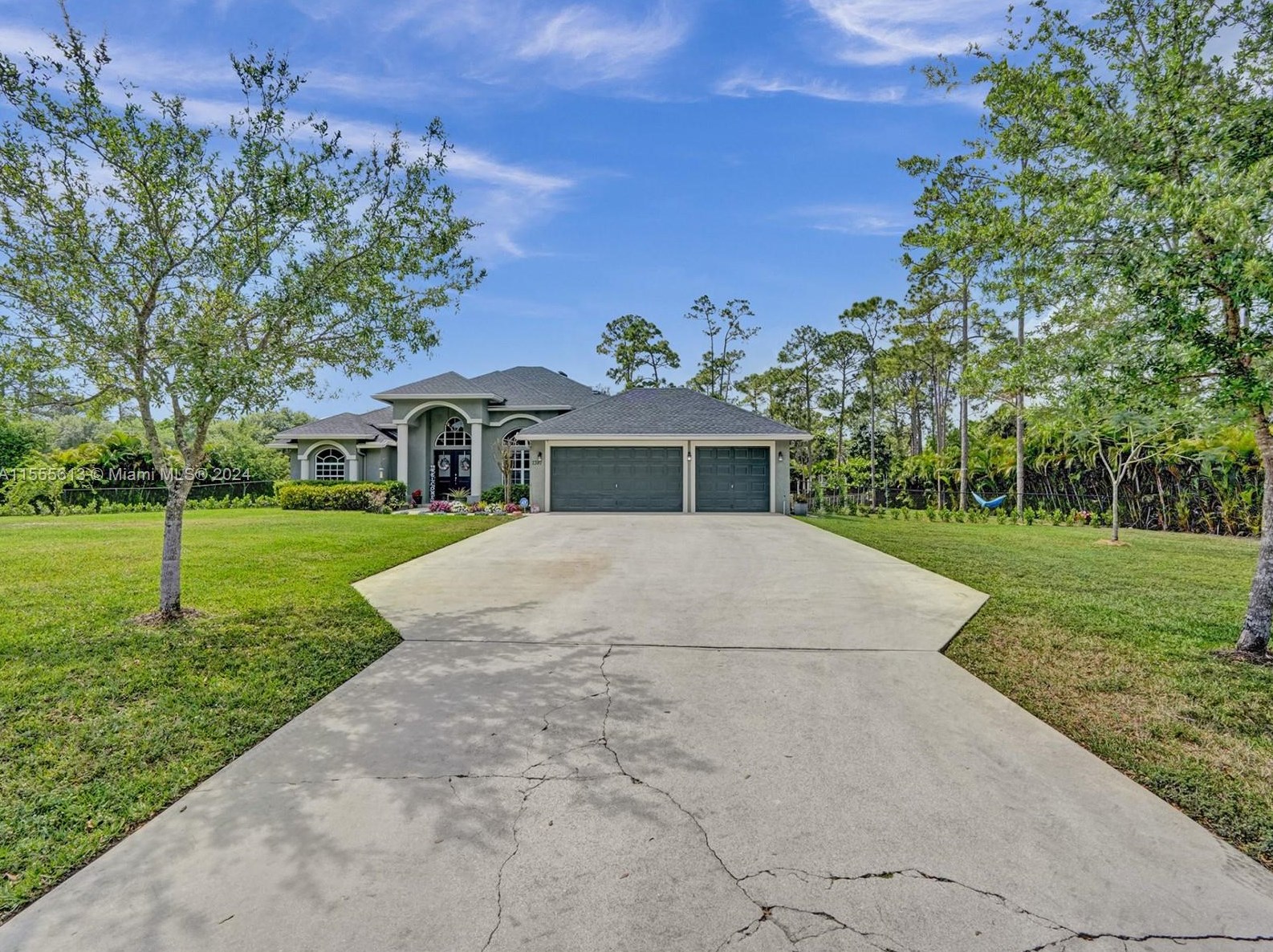 7397 Banyan Blvd, Town Of Loxahatchee Groves FL  33470-2762 exterior