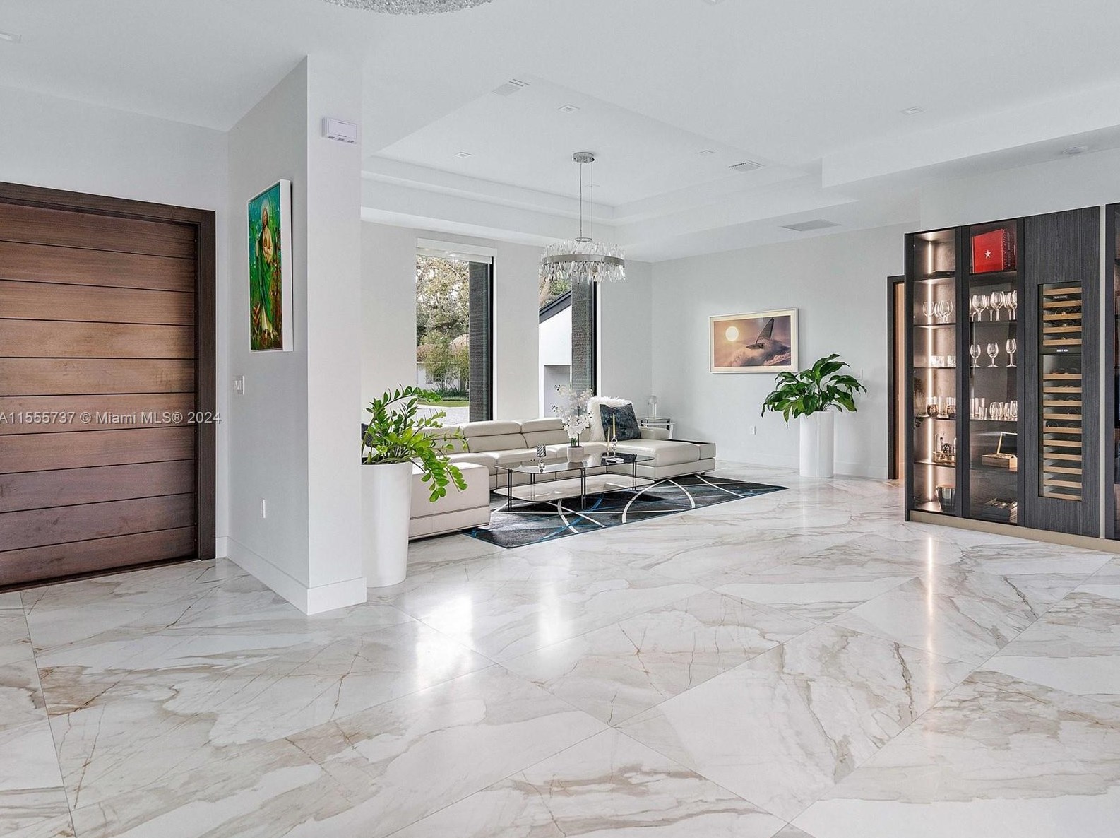 1245 94 St, Miami FL 33138-2947 exterior