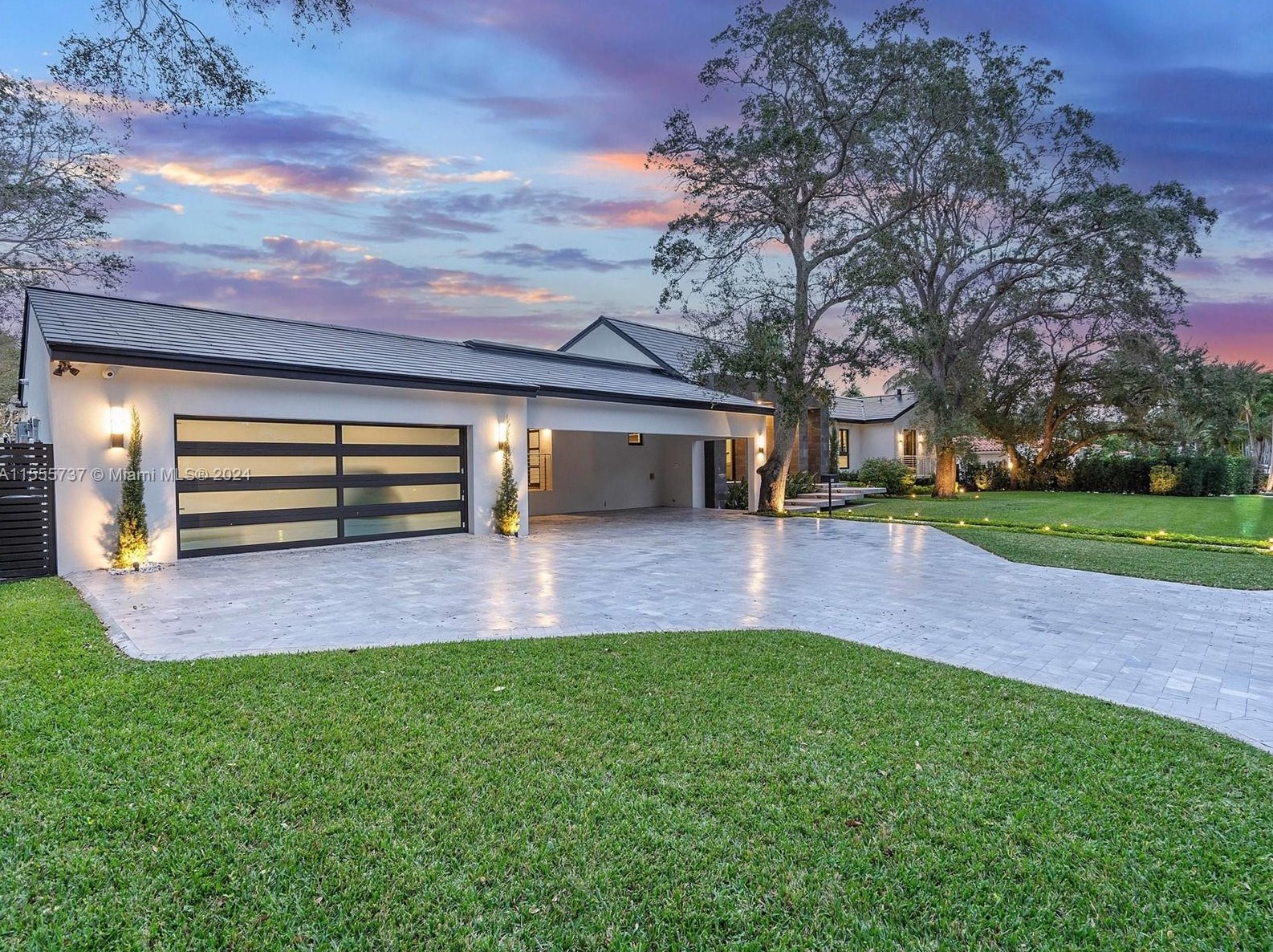 1245 94 St, Miami FL 33138-2947 exterior