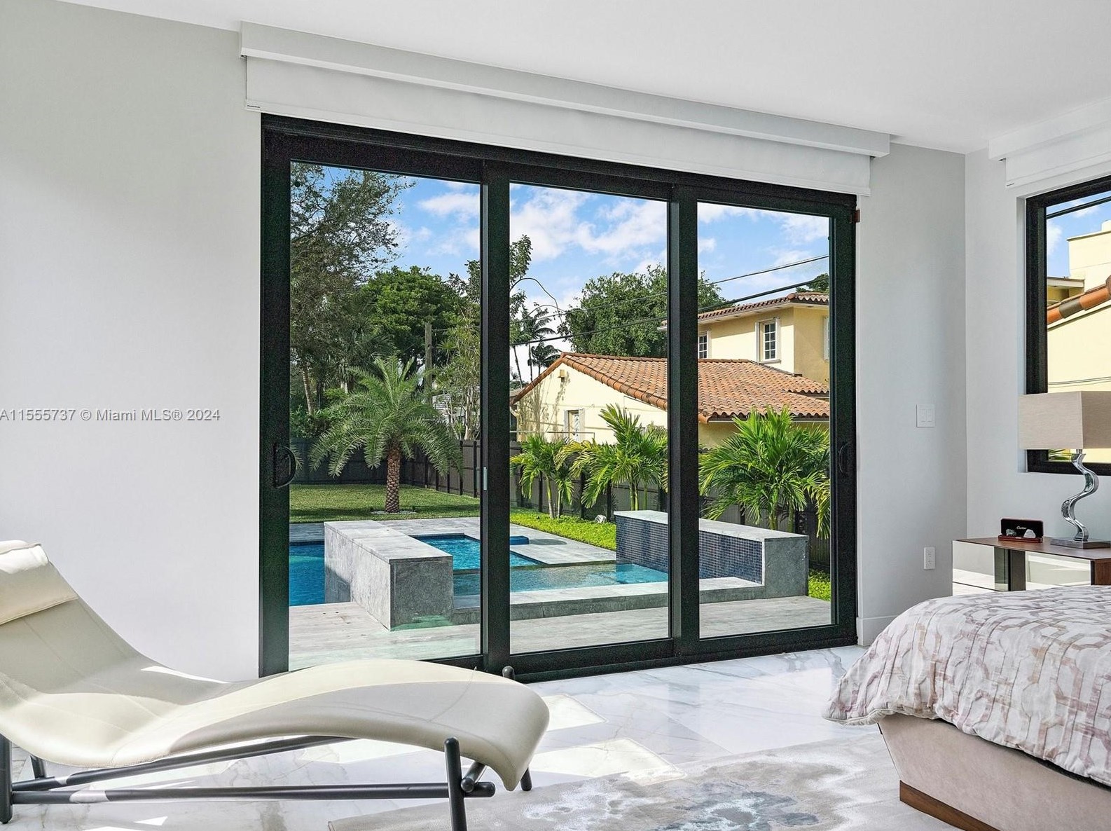 1245 94 St, Miami FL 33138-2947 exterior