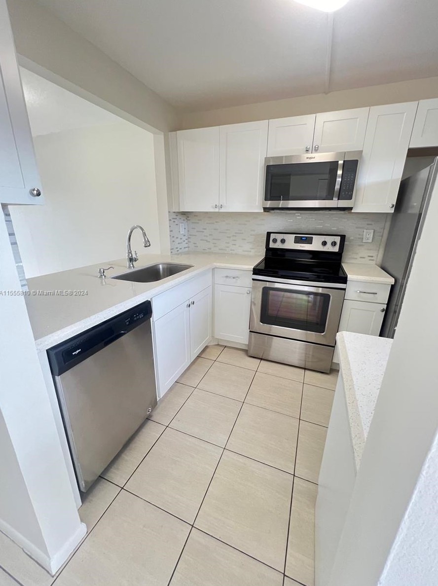 1100 Nw 106th Terrace #101, Hollywood, FL 33026