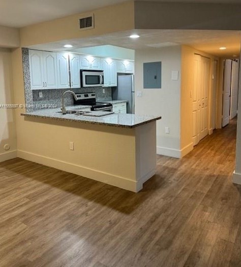8620 Sw 212th St Apt 103, Miami, FL 33189