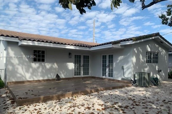 4011 S Red Rd, Miami, FL 33155