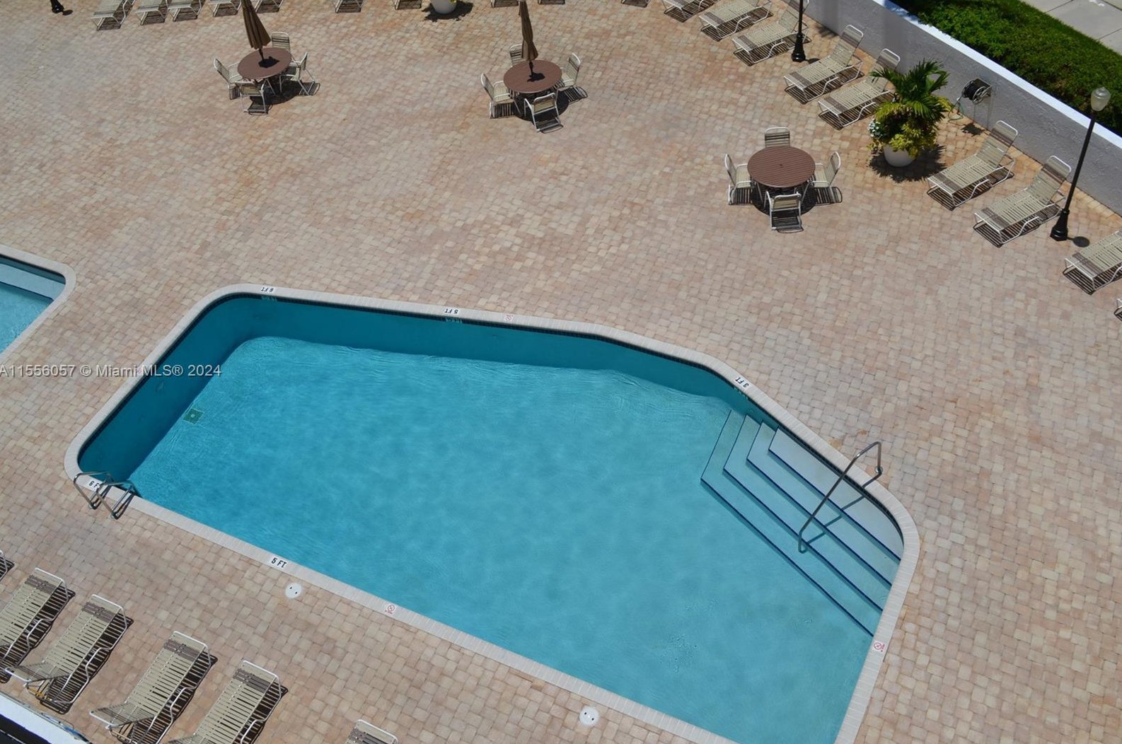 17801 N Bay Rd #412, Miami Beach, FL 33160