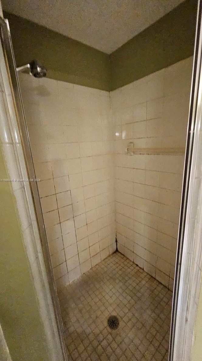 1401 97th Ave, Hollywood FL 33025-1926 exterior