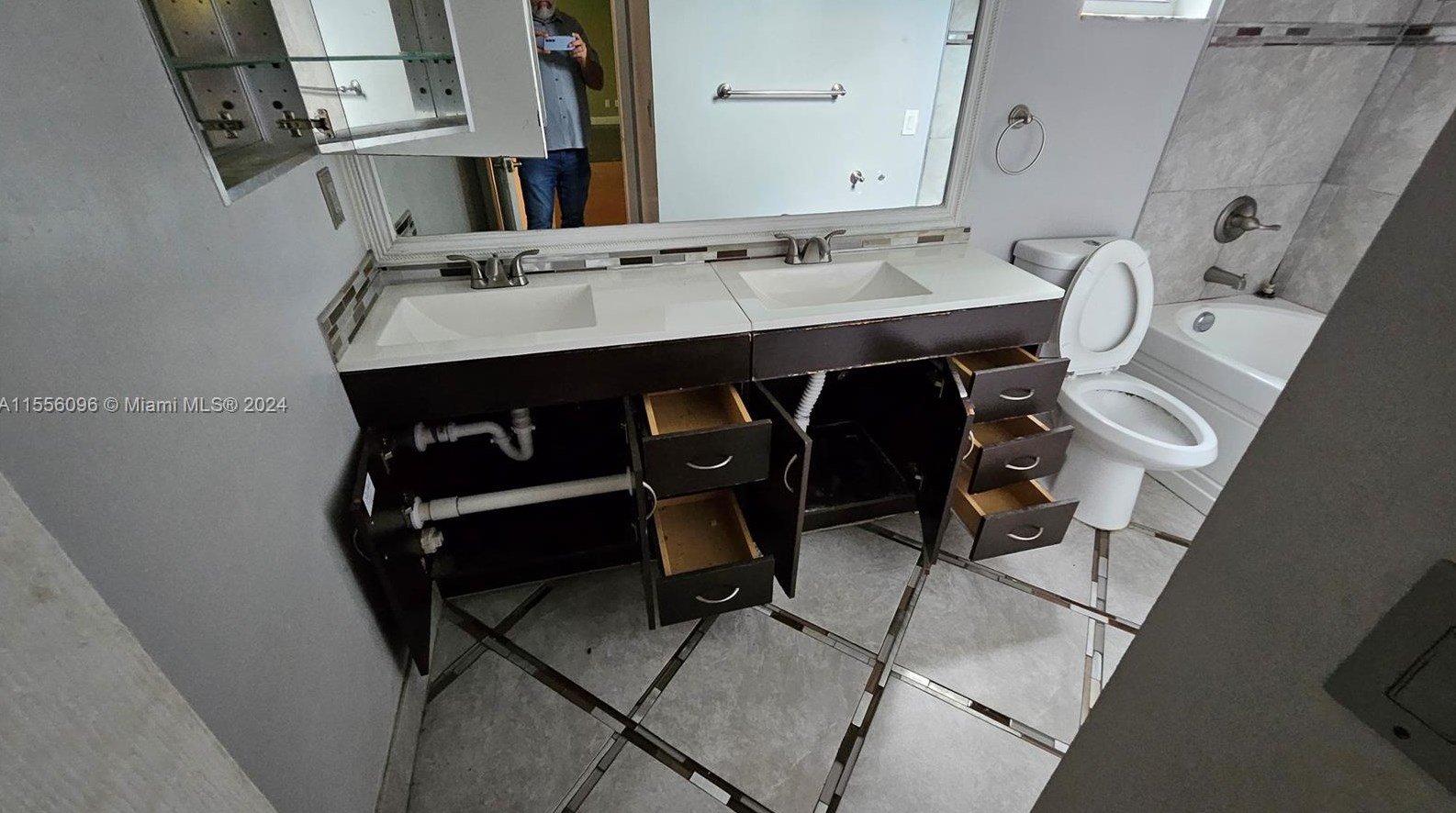 1401 97th Ave, Hollywood FL 33025-1926 exterior