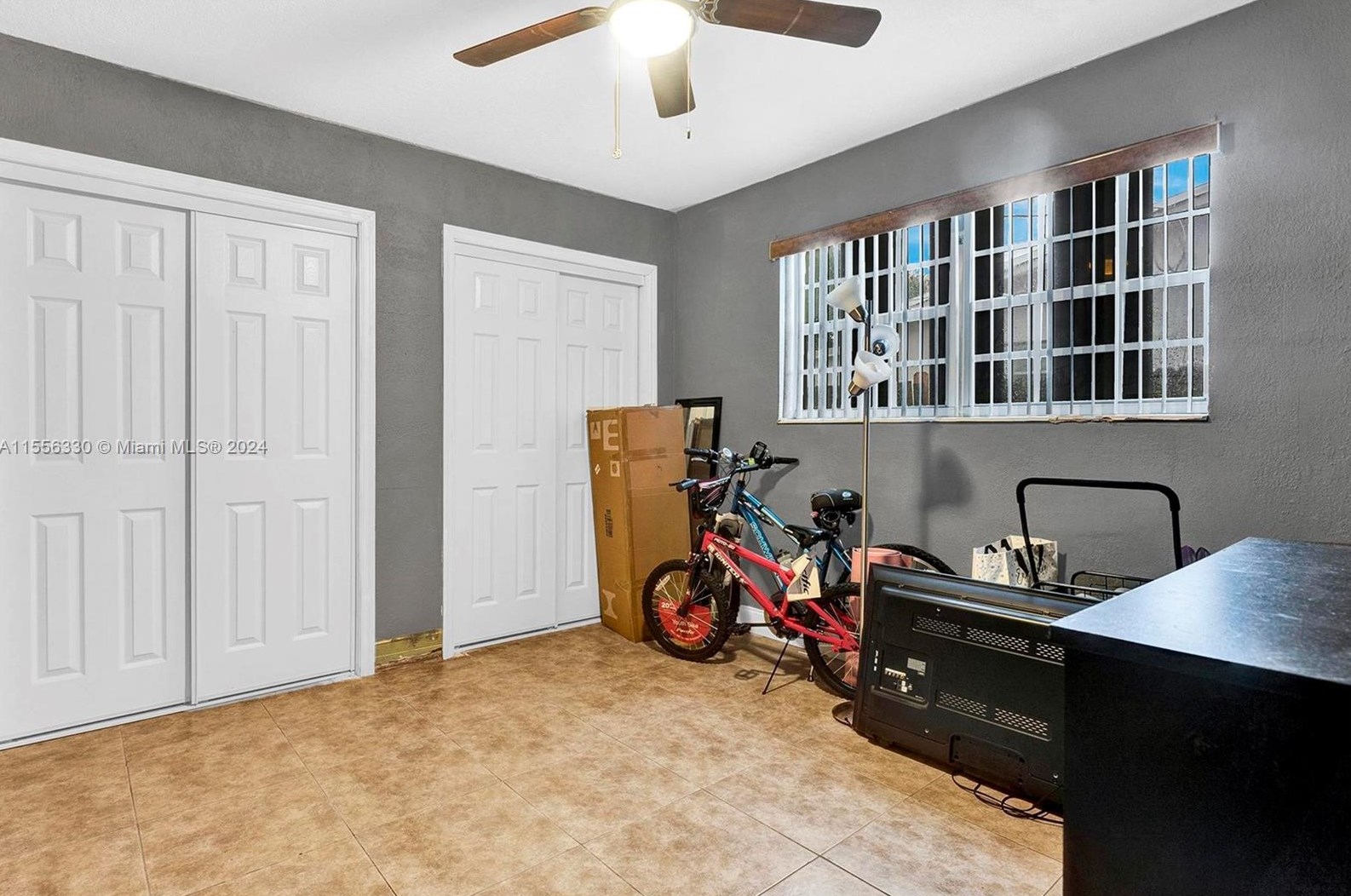 3417 Is Dr, Hollywood FL 33023-6423 exterior