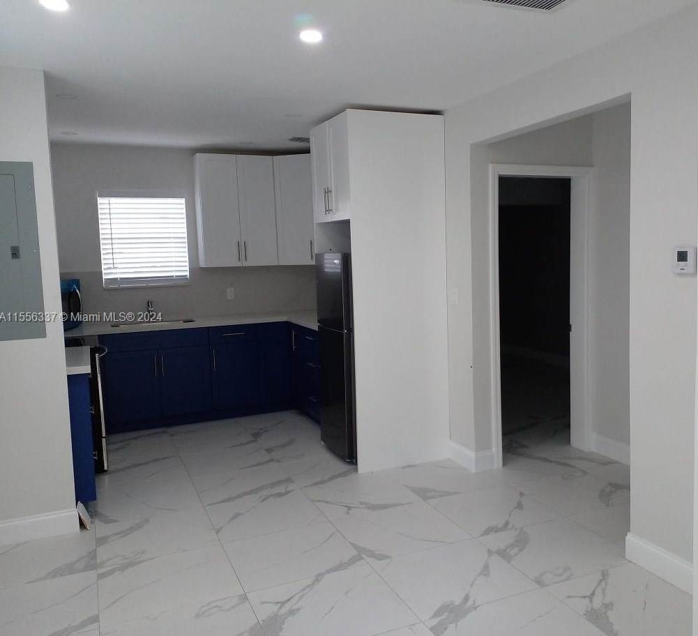 1023 Sw 12th Ct #b, Miami, FL 33135