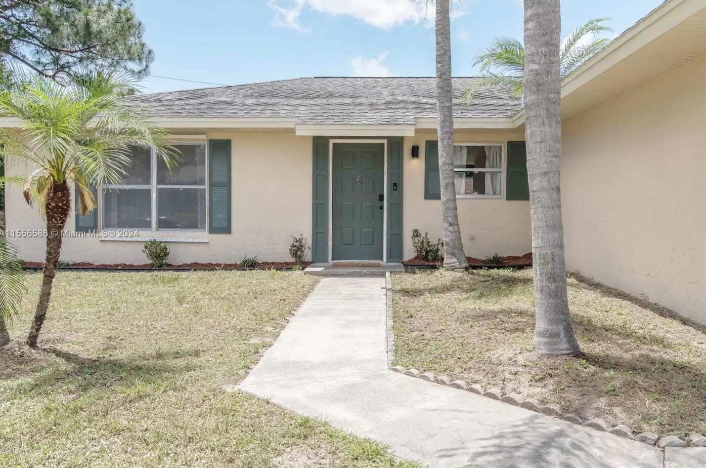 218 Aquarius Ave, Melbourne, FL 32909-3657