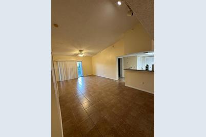 5021 Wiles Rd #305 - Photo 1